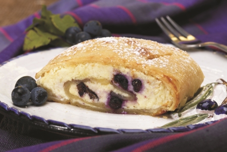 Topfenstrudel mit Quarkfüllung und Heidelbeeren 1500g